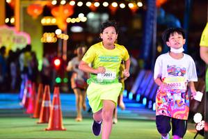 BIB: 0033
                            <button type="button" onclick="openModal(21804338)" class="btn btn-primary btn-sm float-right btn-popup" data-toggle="modal" data-target=".modal-high-quality">
                        <i class="fas fa-shopping-cart"></i> Add to Cart
                    </button>
                                            <button type="button" onclick="isThisMe(21804338, true)" class="btn btn-success btn-sm float-right btn-popup btn-isme hidden" data-toggle="tooltip" data-placement="bottom" title="นี่คือรูปของคุณใช่ไหม คลิกที่นี่เพื่อเอาเข้าอัลบั้ม">
                        <i class="fas fa-plus"></i> Add to album
                    </button>
                    <button type="button" onclick="isThisMe(21804338, false)" class="btn btn-warning btn-sm float-right btn-popup btn-isnotme hidden">
                        <i class="fas fa-ban"></i> Remove from album
                    </button>